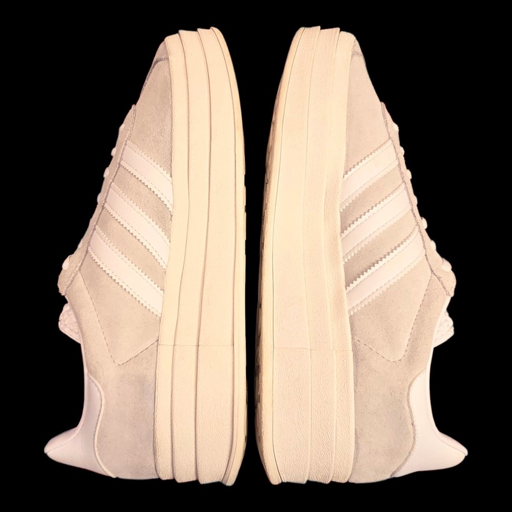 Women's Cream Sneakers - Picture 6 of 9